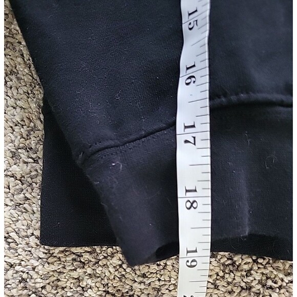 Disney 100 Friend Cropped Hoodie Womens XL Black Pullover Embroidered Characters - Picture 14 of 16